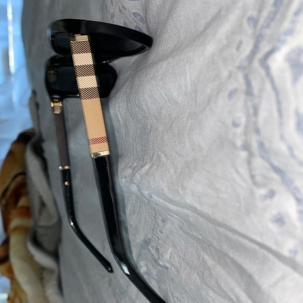 Burberry sunglasses men & women